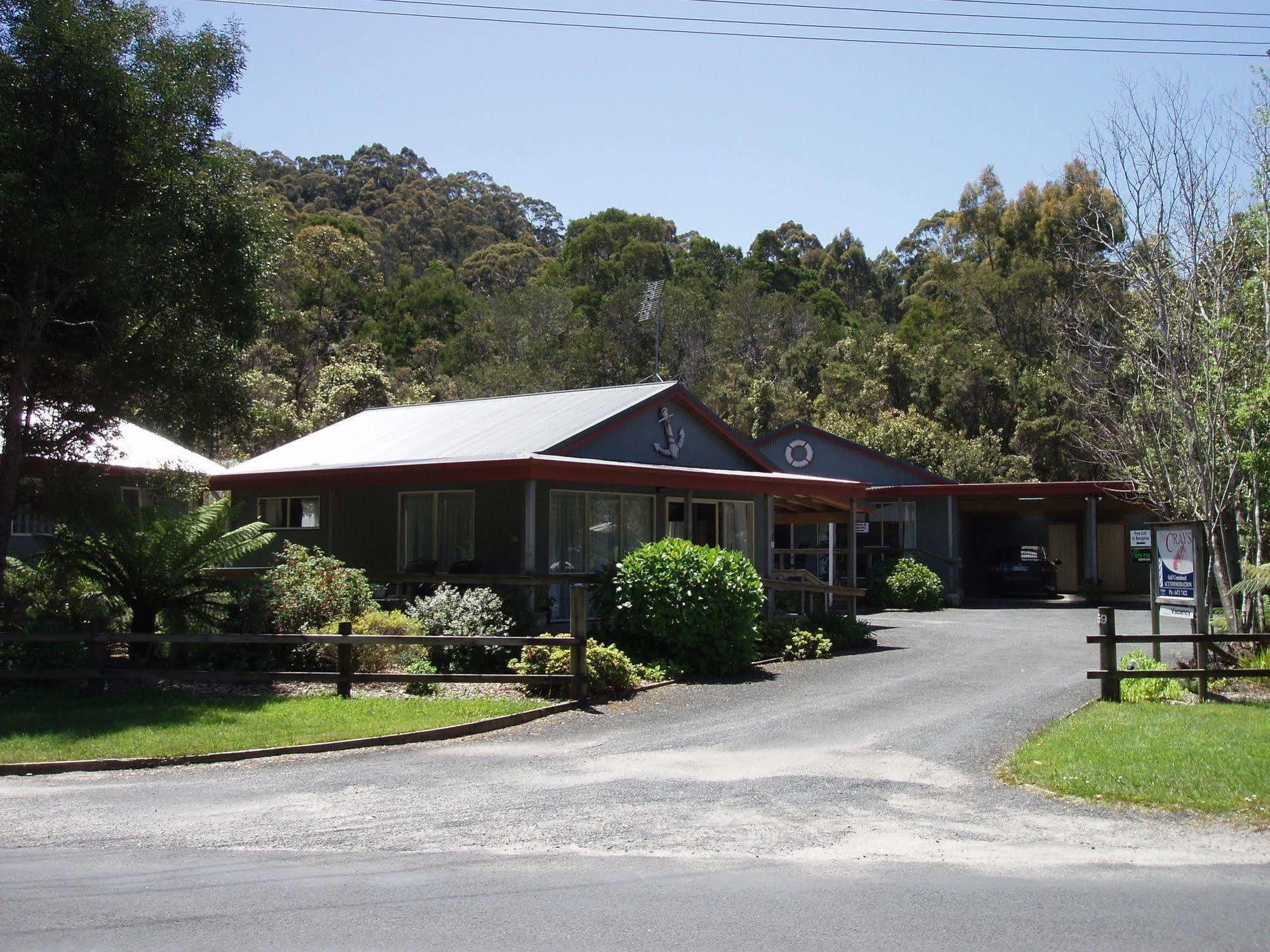 The Crays Accommodation Strahan Exterior foto